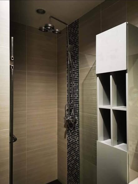 room interior and bathroom of Chewathai Residence Bang Pho