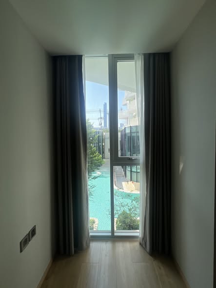 bedroom and room interior of Chewathai Residence Thong Lo
