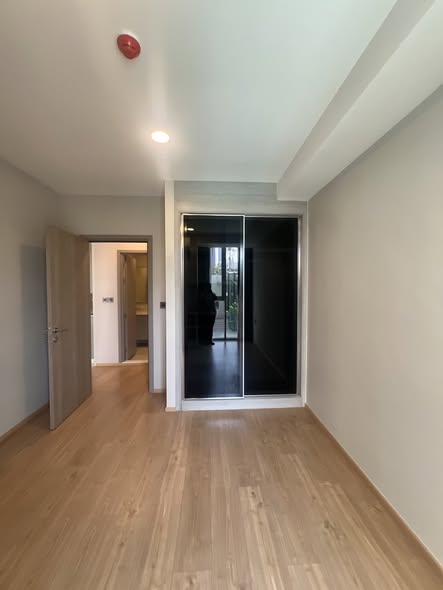 room interior of Chewathai Residence Thong Lo