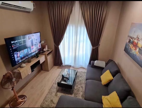living room and bedroom of Chumchon Saen Suk Phatthana Soi 2