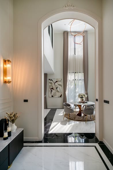 Cinq Royal Krungthep Kreetha