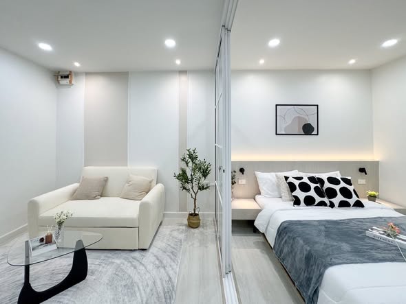 living room and bedroom of City Home Ratchada – Pinklao.