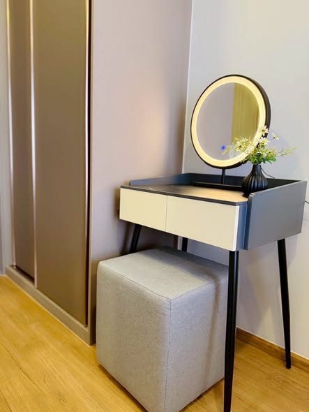 room interior and bathroom of CLOUD Thonglor-Phetchaburi