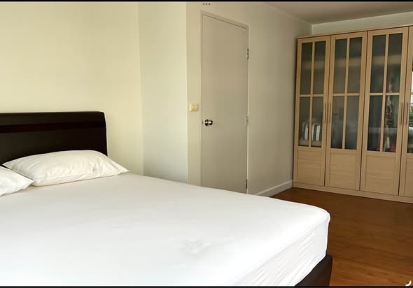 bedroom of Condo One Sathon
