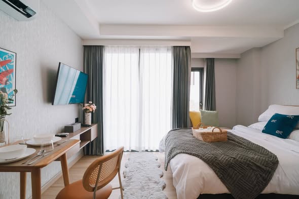 bedroom of Condo One SIAM
