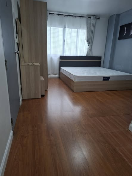 bedroom of Condo One SIAM
