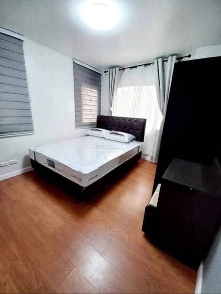 bedroom of Condo One SIAM