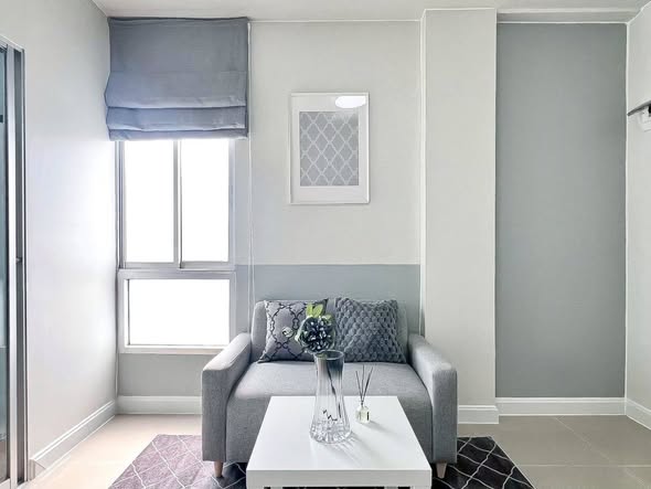 living room of Condo The Cache Rama 3 – Samrong