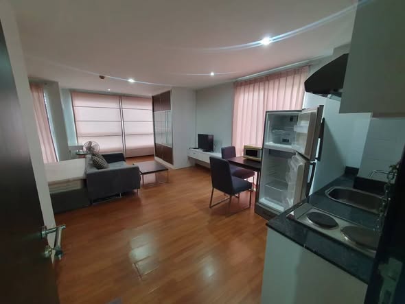 Coolhouse Condominium