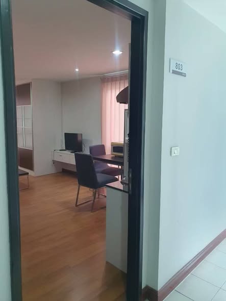 room interior of Coolhouse Condominium