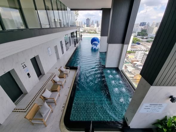 pool of Cooper Siam