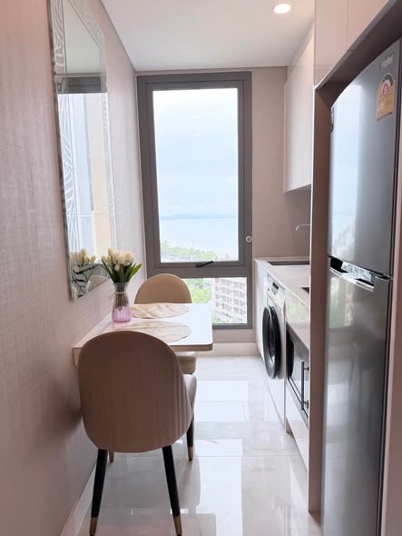 bathroom of Copacabana Beach Jomtien