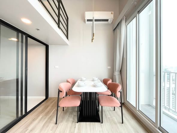 room interior of Culture Thonglor