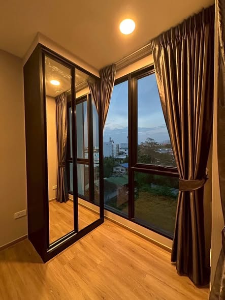 bedroom and room interior of Cybiq รัชดา 32