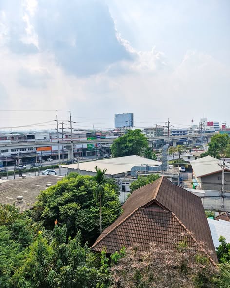 D condo ramindra