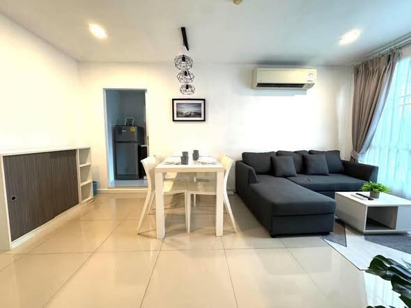 living room of D Vieng Santitham
