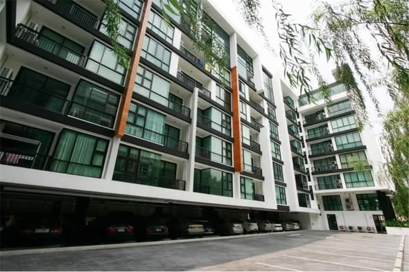 D65 Condominium