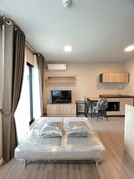 living room of dcondo Campus Hideaway