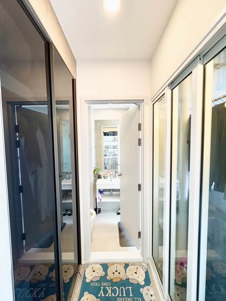 room interior of De Lapis Charan 81 by Grand Unity