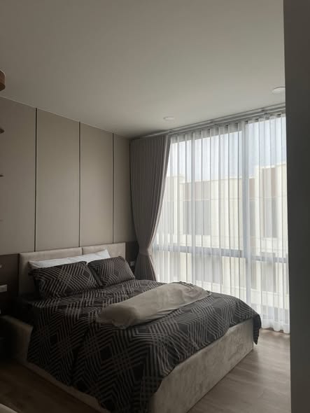 bedroom and room interior of DEMI SATHU 49 – เดมี สาธุประดิษฐ์ 49