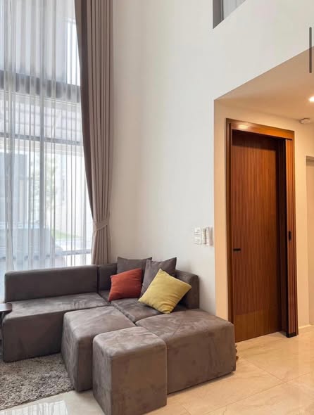 living room and room interior of DEMI SATHU 49 – เดมี สาธุประดิษฐ์ 49