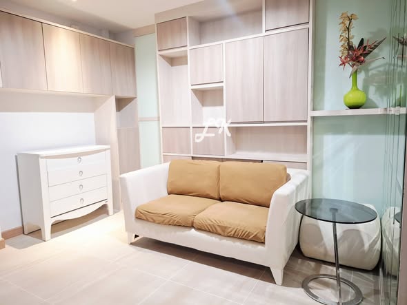 Diamond Condominium, Ratchadaphisek