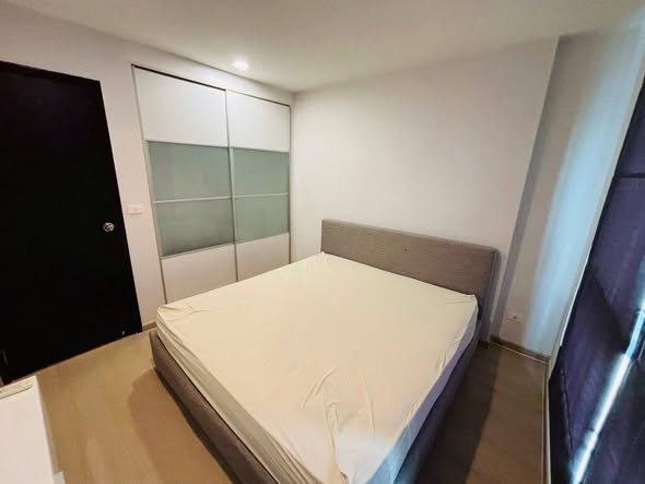 bedroom and room interior of Diamond Sukhumvit
