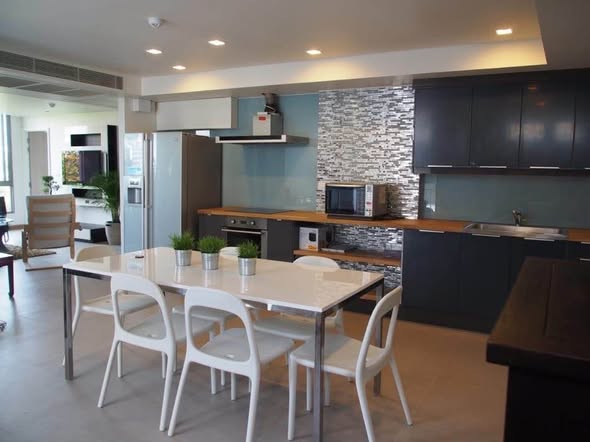 kitchen of Downtown49