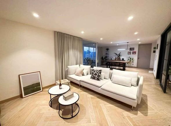 living room of D.S.Tower II