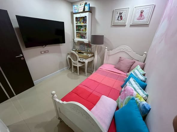 bedroom of Dusit Grand Condo View
