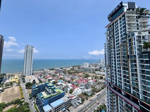 Dusit Grand Condo View