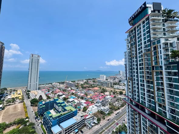 Dusit Grand Condo View