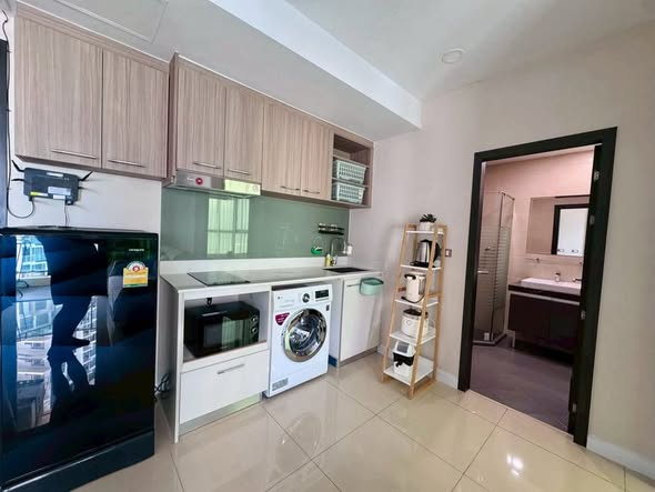 Dusit Grand Condo View