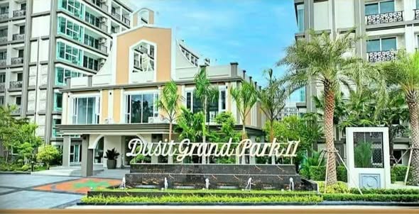 Dusit Grand Park