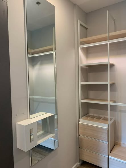 room interior of Ease 2 Rama 2