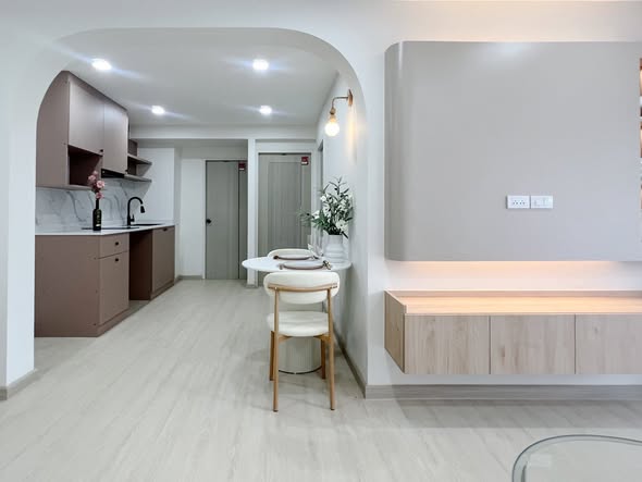 Eastwood Park Condominium