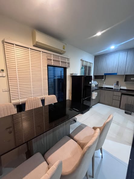 bathroom and kitchen of Eigen Premium Townhome