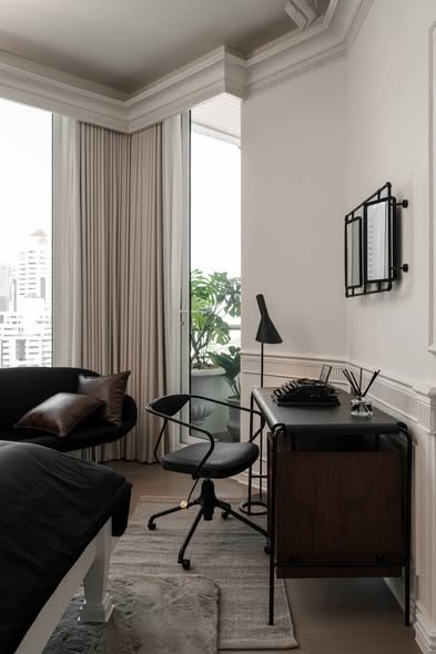 bedroom of Eight Thonglor Residence