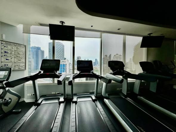 Eight Thonglor Residence
