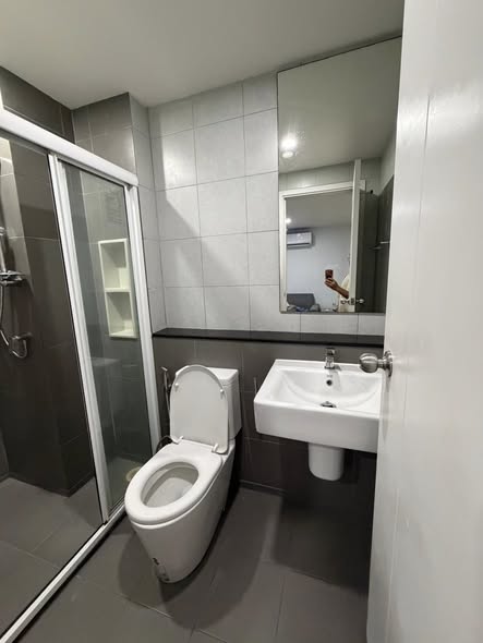 bathroom of Elio Del Moss Phaholyothin