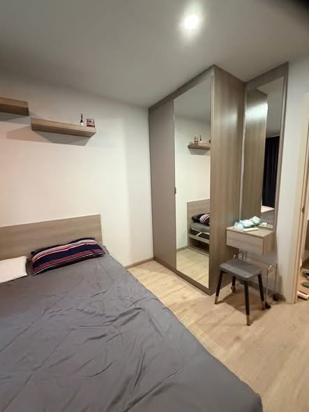 bedroom of Elio Del Moss Phaholyothin