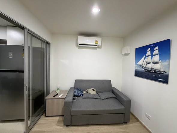 bedroom of Elio Del Moss Phaholyothin