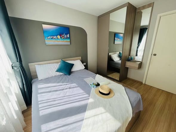 bedroom of Elio Del Moss Phaholyothin