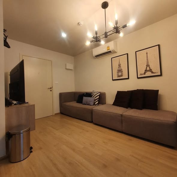 living room of Elio Del Moss Phaholyothin