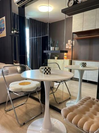 room interior of Elio Del Ray