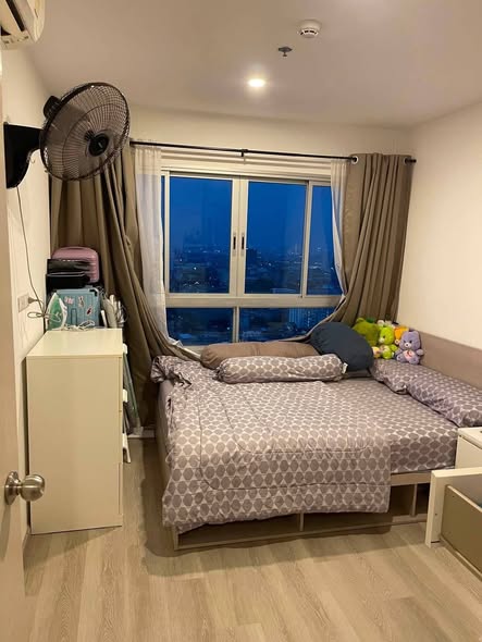 bedroom of Elio Sathorn-Wutthakat