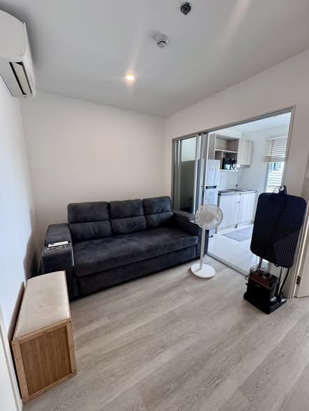 bedroom and living room and room interior of Elio Sathorn-Wutthakat