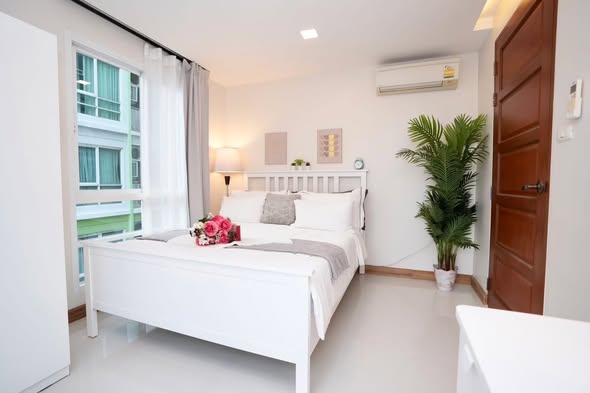 bedroom of Emerald Residence Ratchada Condominium
