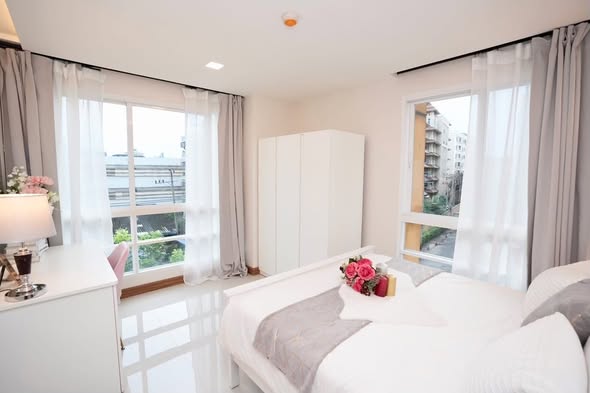 bedroom of Emerald Residence Ratchada Condominium