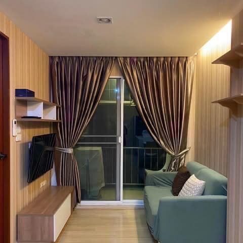 bedroom and room interior of Emerald Residence Ratchada Condominium